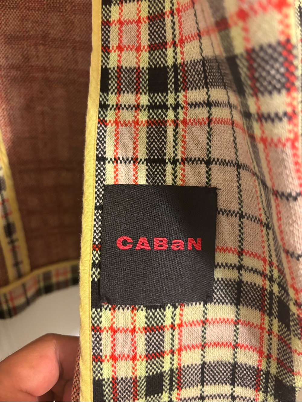 caban - Picture 3 of 3